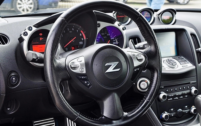 Nissan 370 Z cena 99900 przebieg: 35000, rok produkcji 2013 z Sejny małe 277
